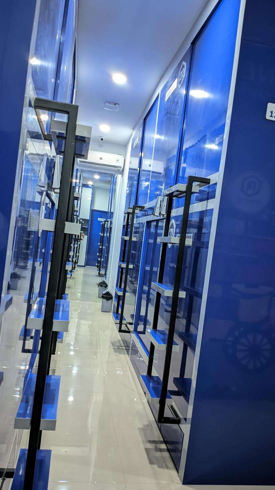 Hotel Rosalyne Sleepbox Tugu 2 Yogyakarta Exterior foto